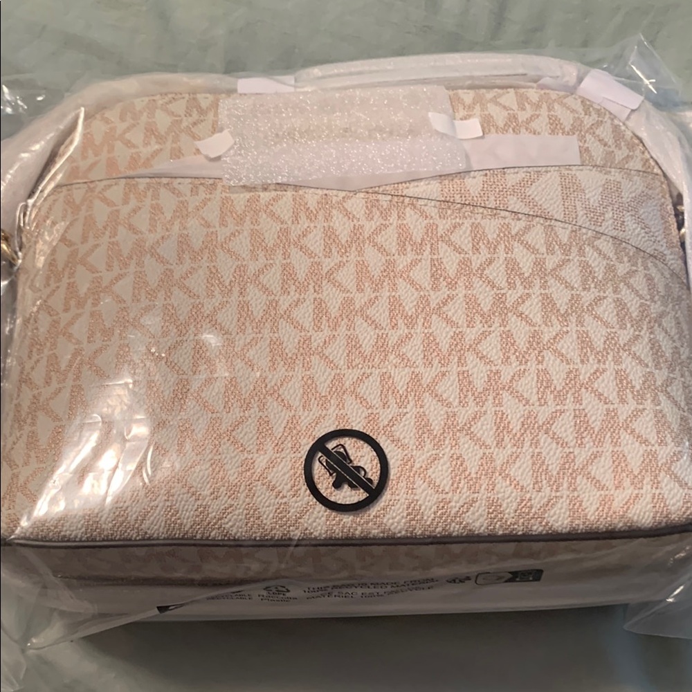 MICHAEL Michael Kors Cream Crossbody Bag with Monogram Pattern